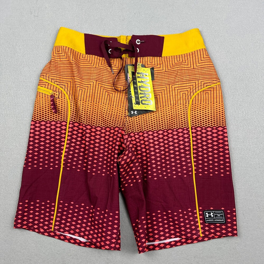 Under Armour Board Shorts Men 30 Maroon Hydro Armour Geometric Heat Gear Tie